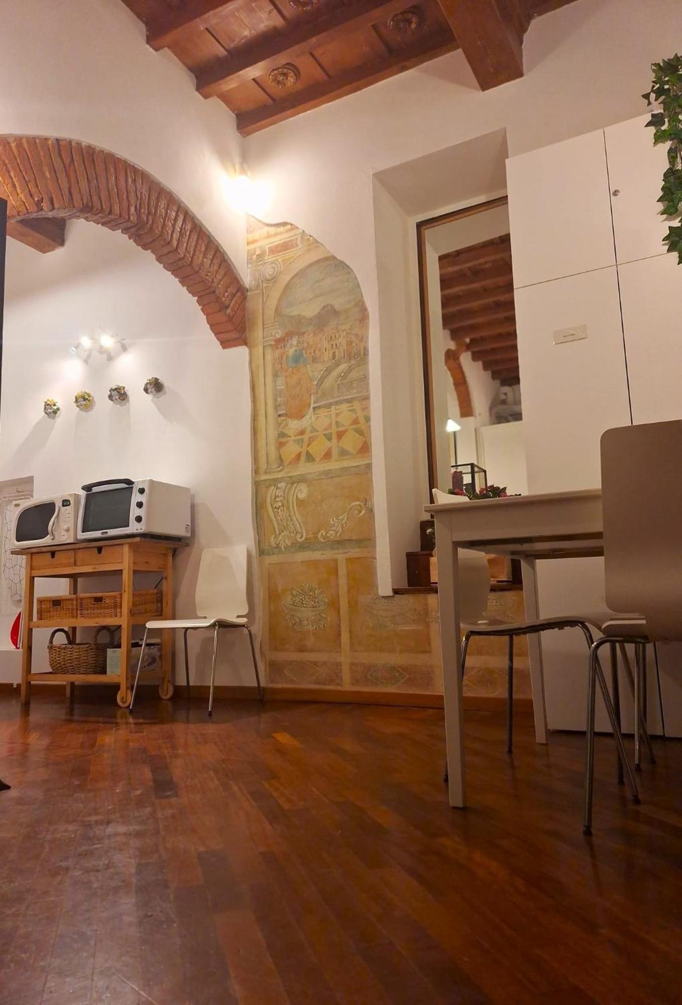 Luxury Central Flat River View Appartement Florence Buitenkant foto