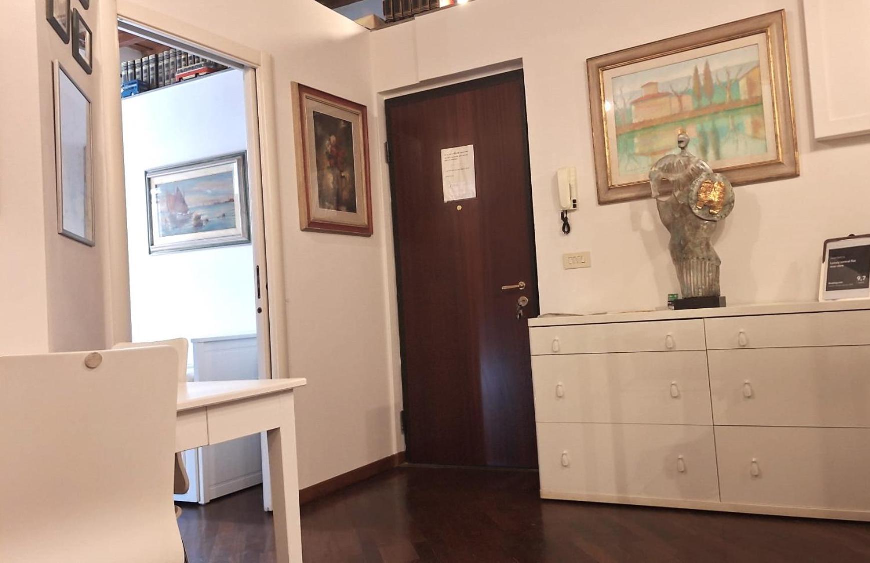 Luxury Central Flat River View Appartement Florence Buitenkant foto