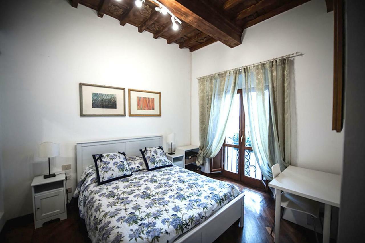 Luxury Central Flat River View Appartement Florence Buitenkant foto