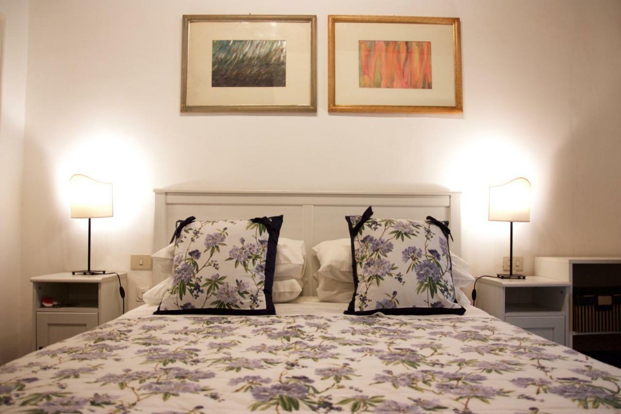 Luxury Central Flat River View Appartement Florence Buitenkant foto