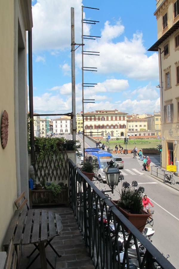 Luxury Central Flat River View Appartement Florence Buitenkant foto